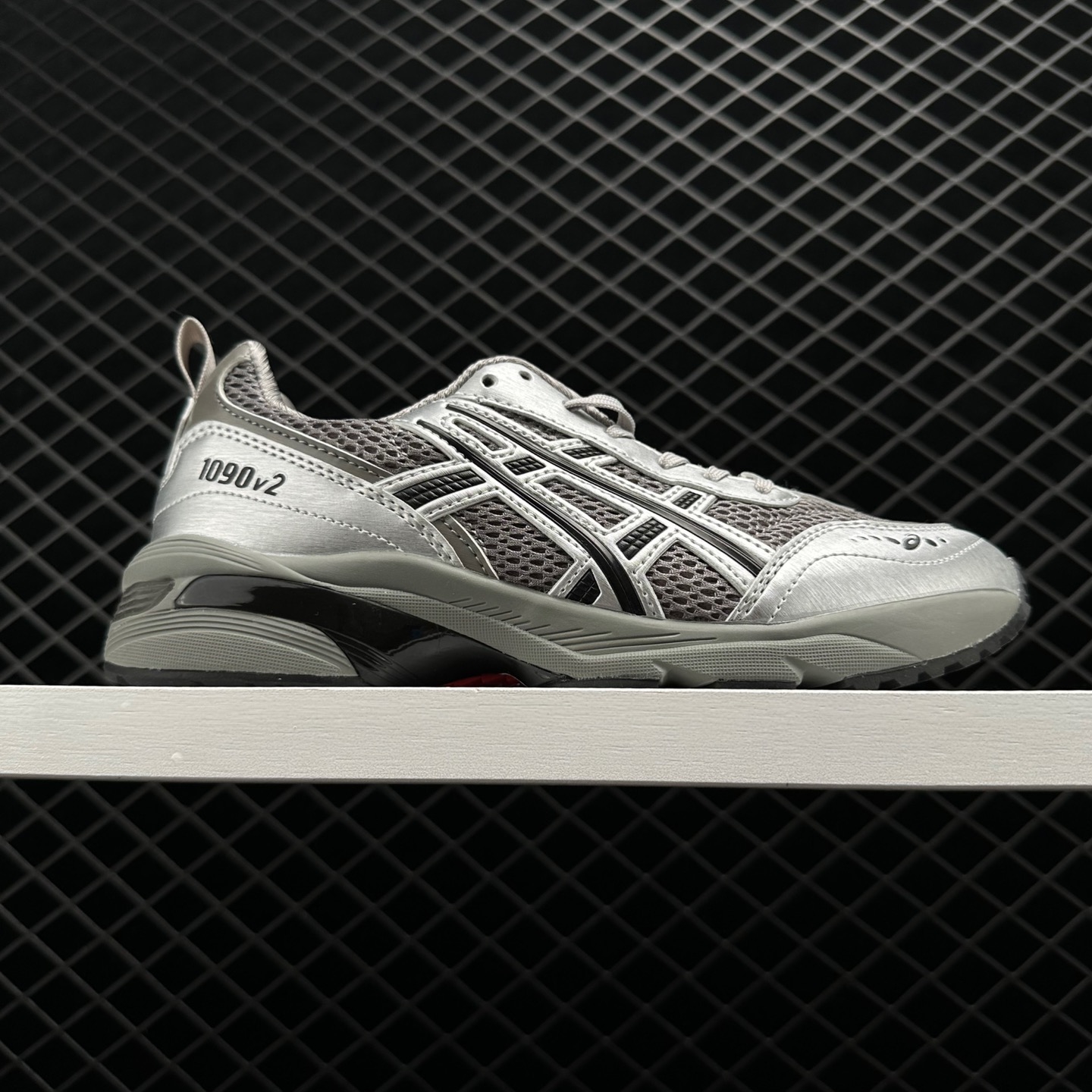 Asics Gel 1090 V2 Clay Grey Silver 1203A254-020 | Lightweight & Stylish Athletic Sneakers