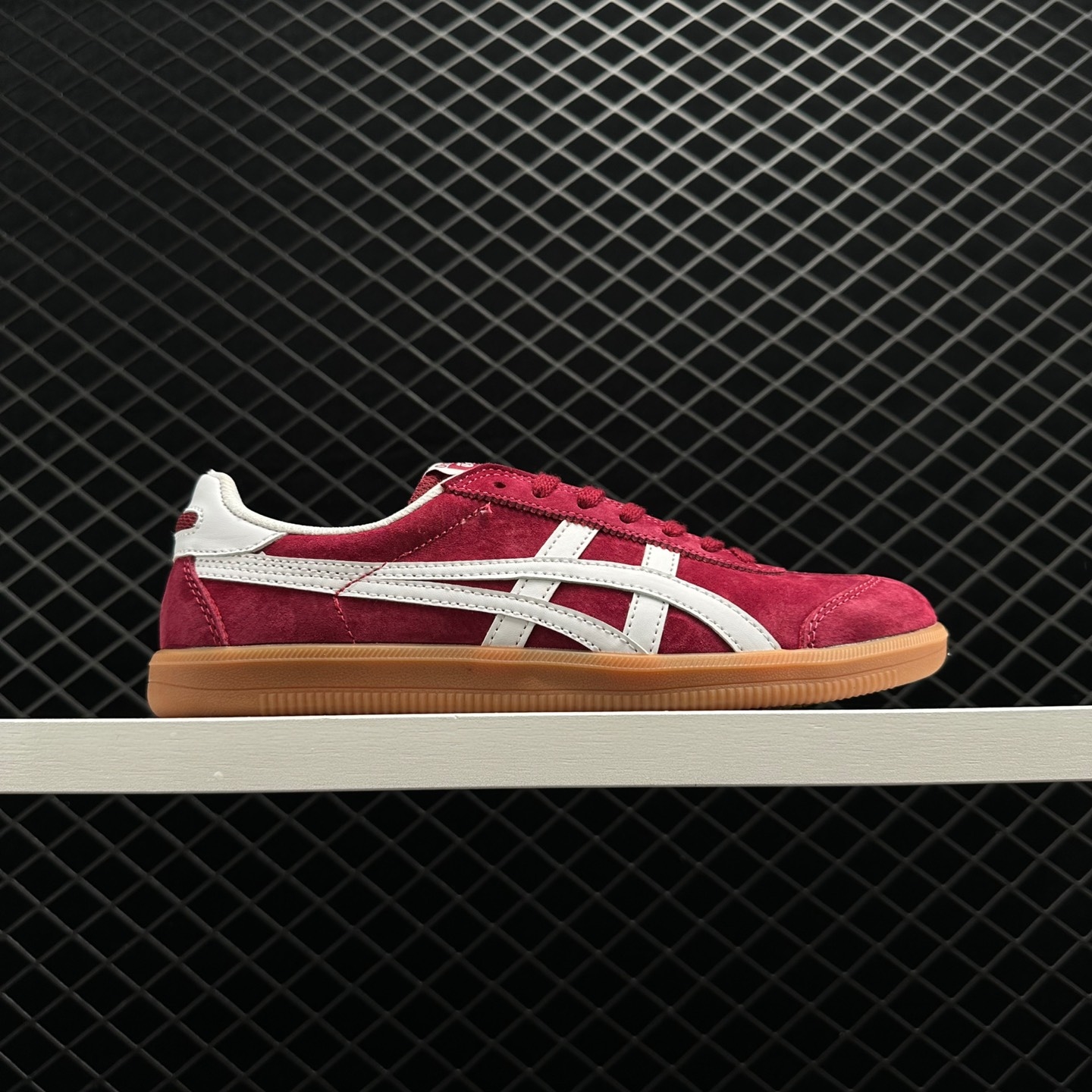 Onitsuka Tiger Tokuten Burgundy White - Classic Style Shoes
