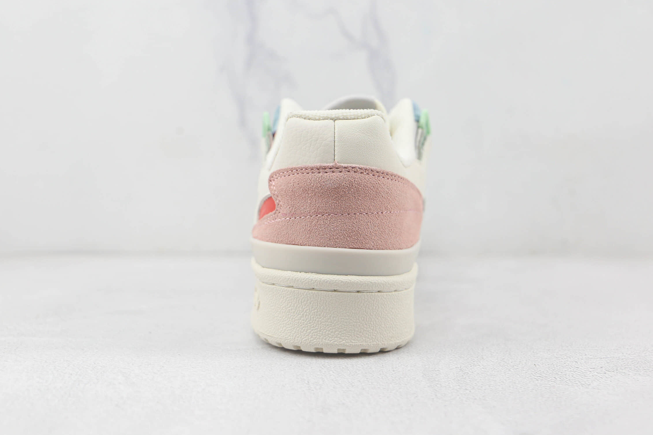 Adidas Originals Unisex Forum Exhibit Low Sneakers - White/Pink/Blue GX4587 Adidas Originals Unisex Forum Exhibit Low Sneakers - White/Pink/Blue GX4587