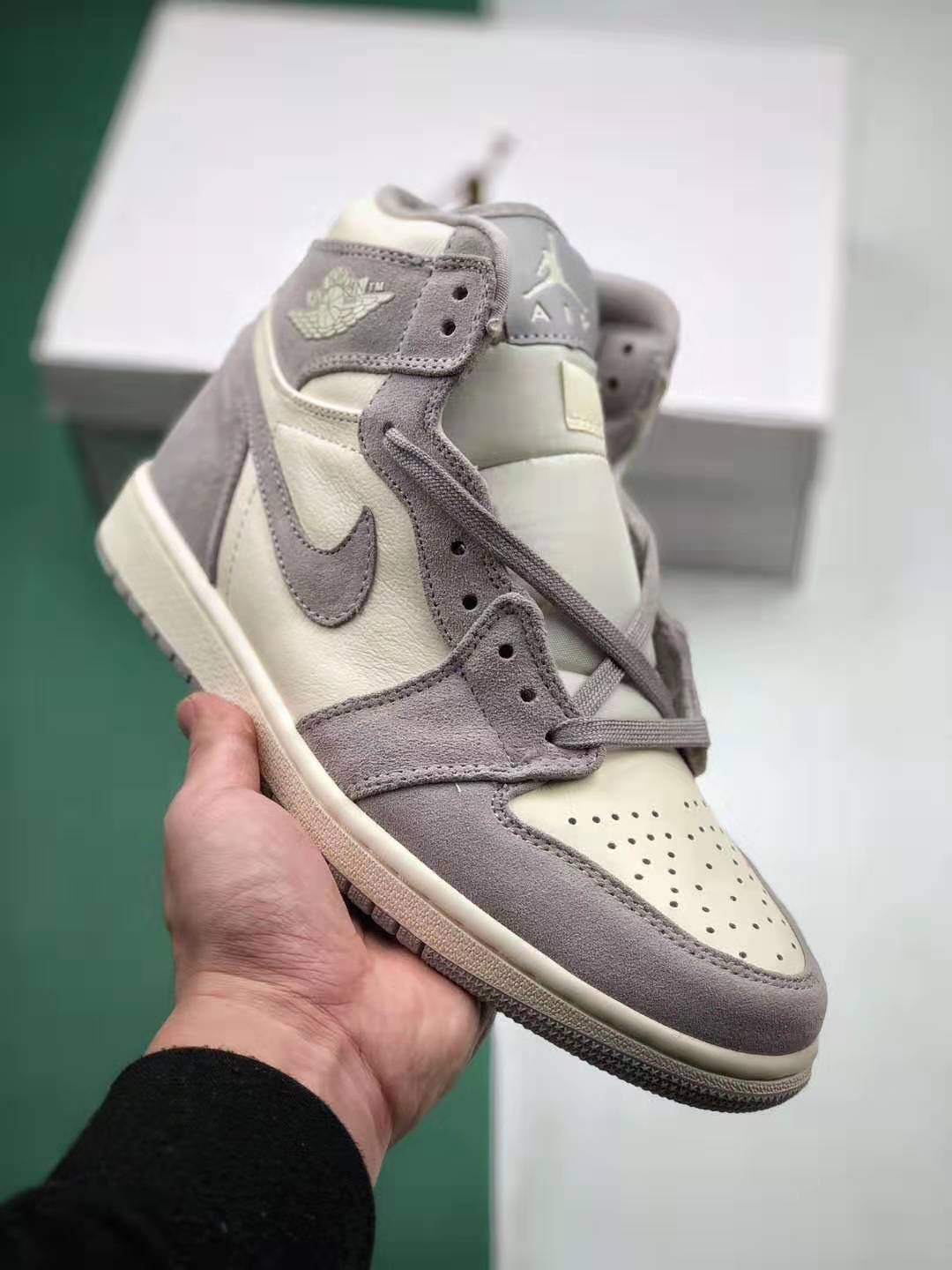 Elevate your footwear game with top brands like Nike, Adidas, Converse, and more. Discover a wide selection of stylish and comfortable shoes for every occasion."