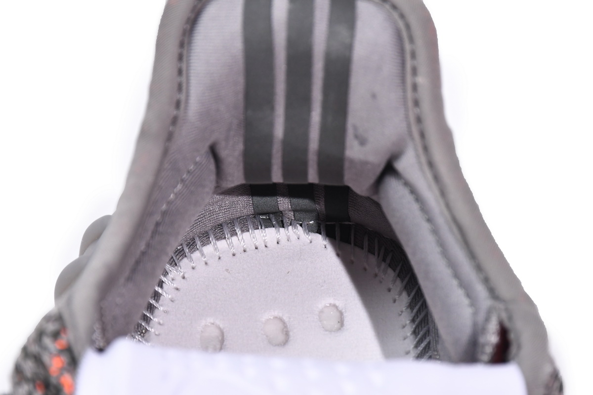 Adidas Yeezy Boost 350 V2 'Beluga Reflective' GW1229 - Exclusive Limited Edition Adidas Yeezy Boost 350 V2 'Beluga Reflective' GW1229 - Exclusive Limited Edition